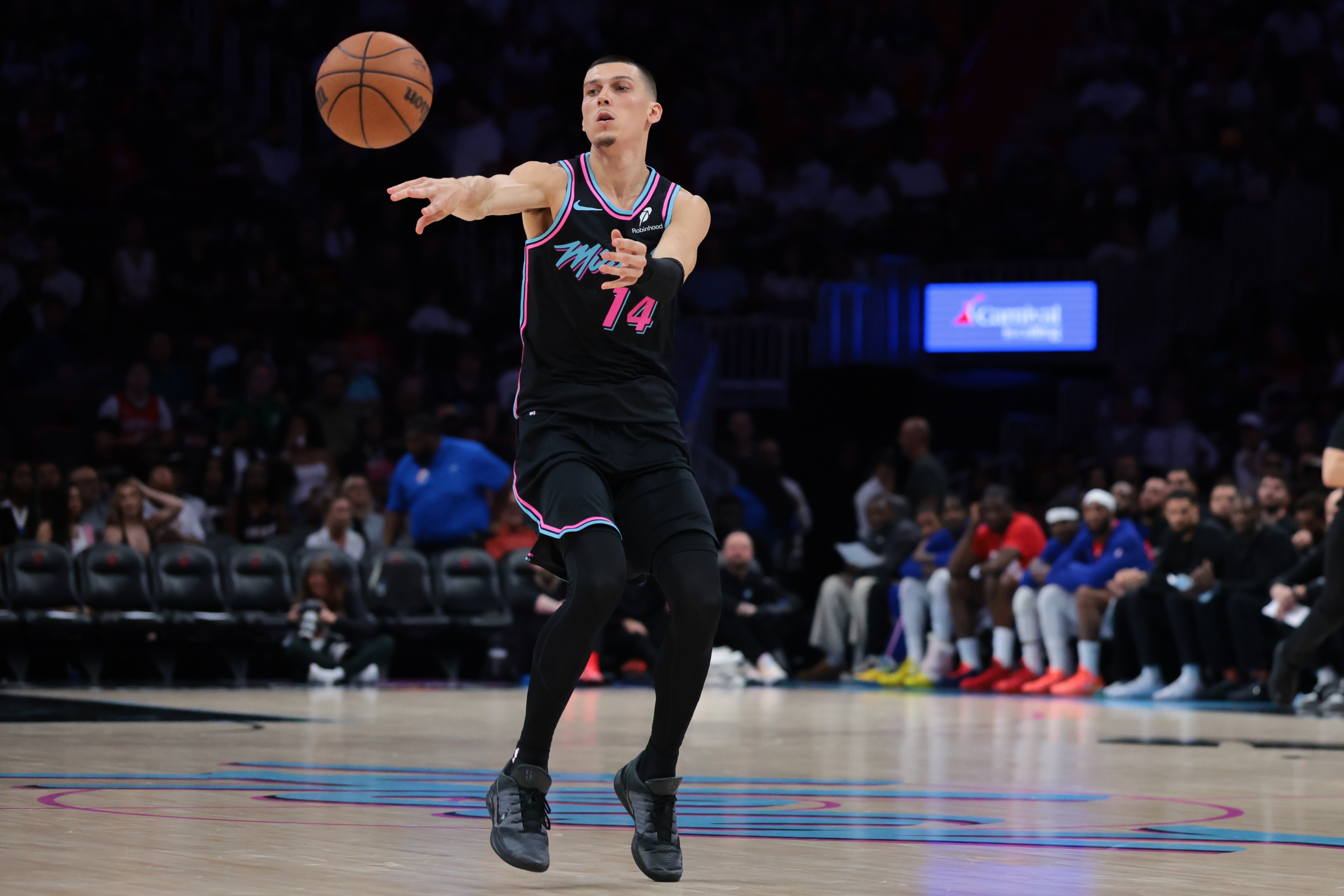 竞技宝网址-热火迎战奇才 希罗&amp;韦尔&amp;维金斯&amp;鲍威尔缺席比赛